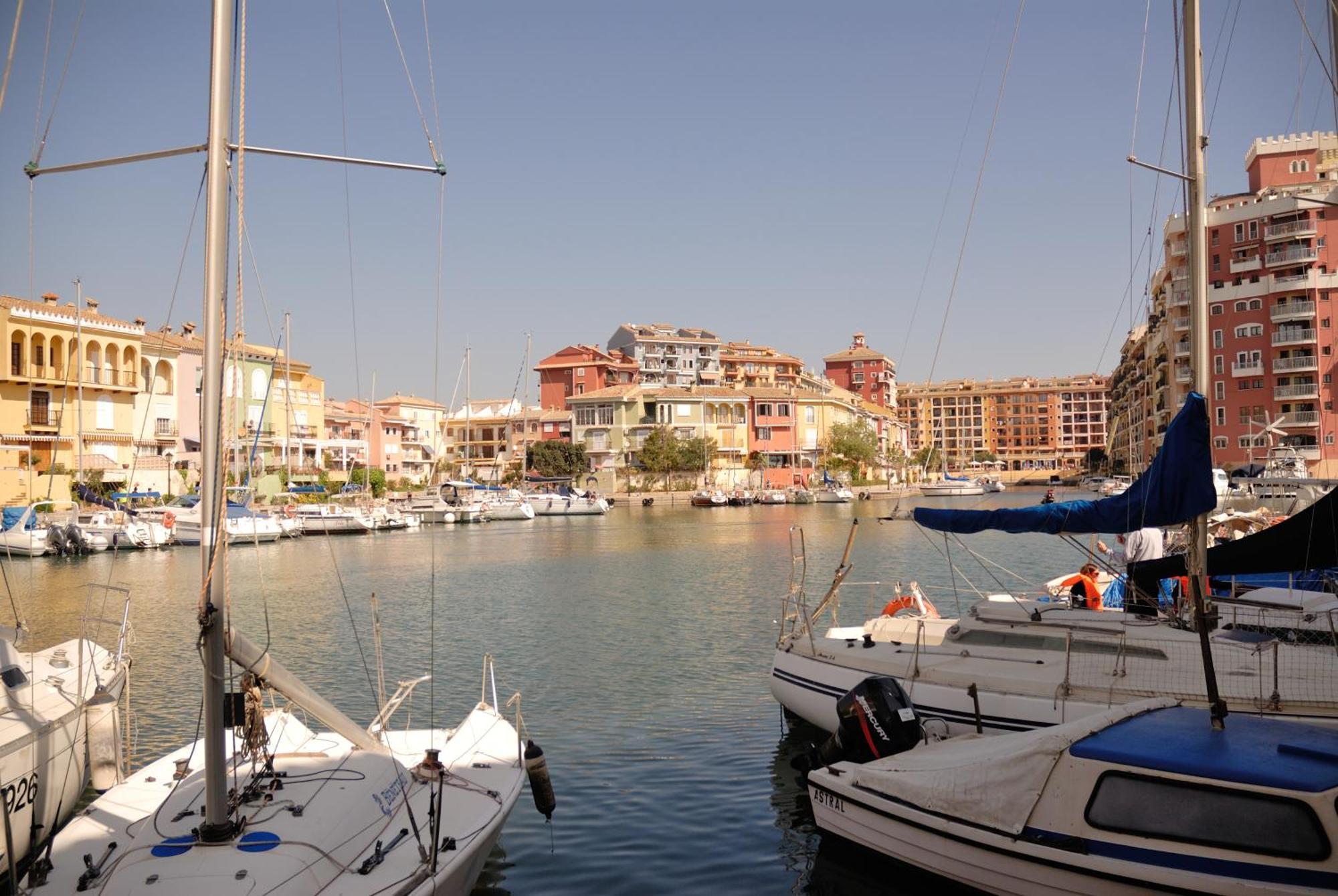 Travel Habitat Port Saplaya Con Vistas Al Mar Lägenhet Exteriör bild